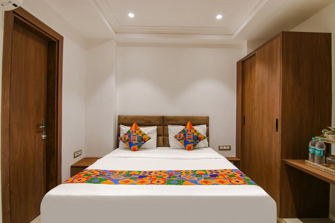 Fabhotel La Serene Bnb- Ashok Vihar New Delhi Extérieur photo