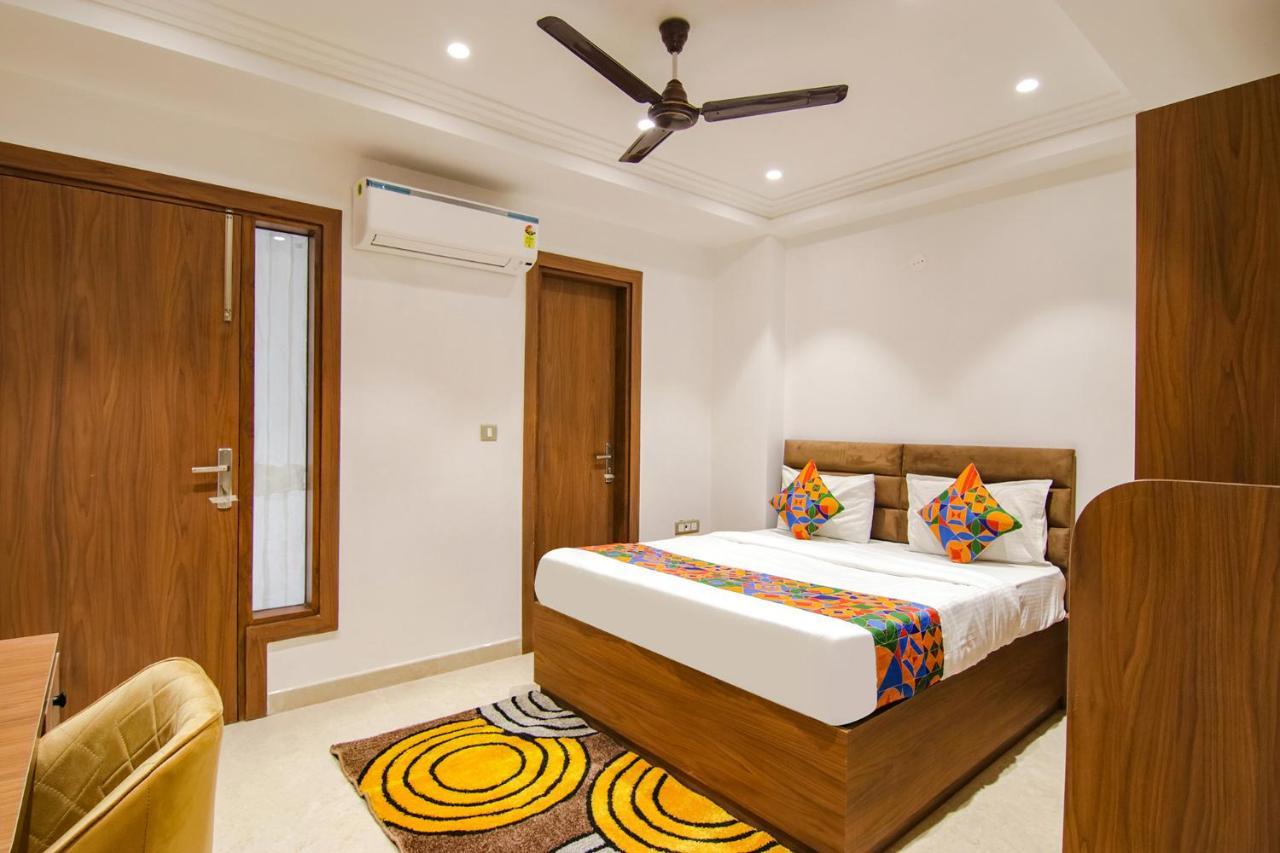 Fabhotel La Serene Bnb- Ashok Vihar New Delhi Extérieur photo