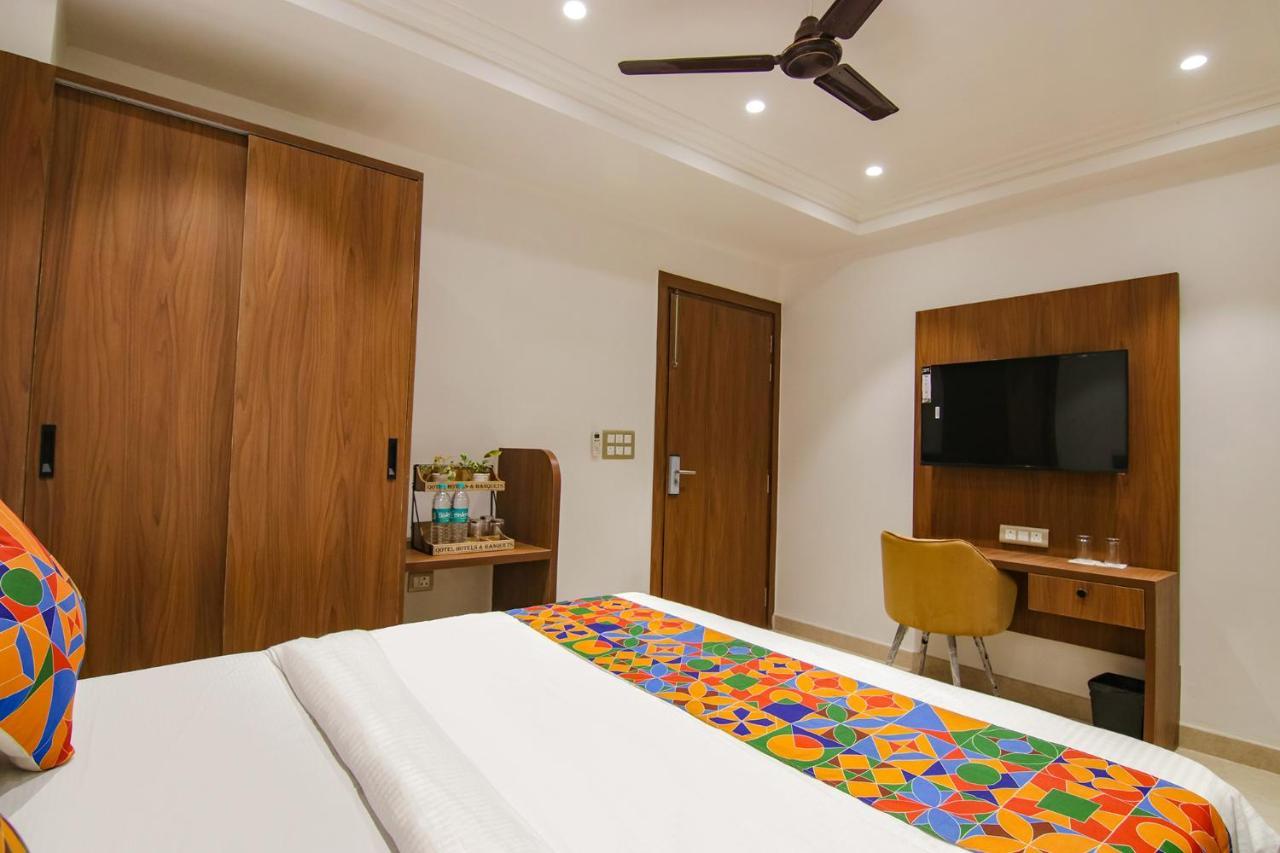 Fabhotel La Serene Bnb- Ashok Vihar New Delhi Extérieur photo